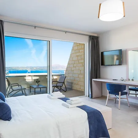 Sun And Sea Aparthotel 4*
